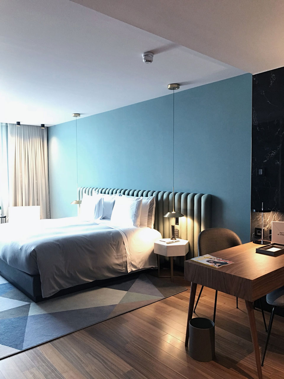 Vibia - Stories -Hotel bedroom lighting - Sofia Hotel - Mayfair 2