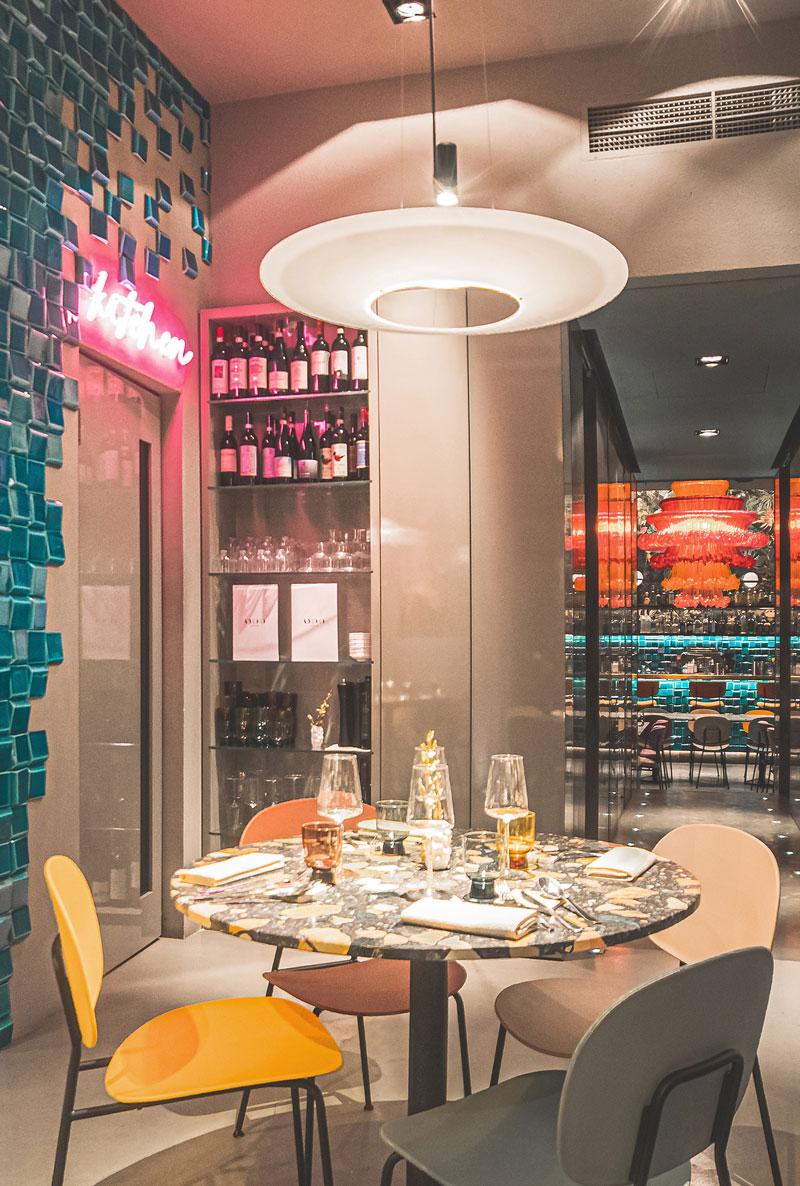 Vibia The Edit - A Vibrant Tuscan Restaurant - Flamingo